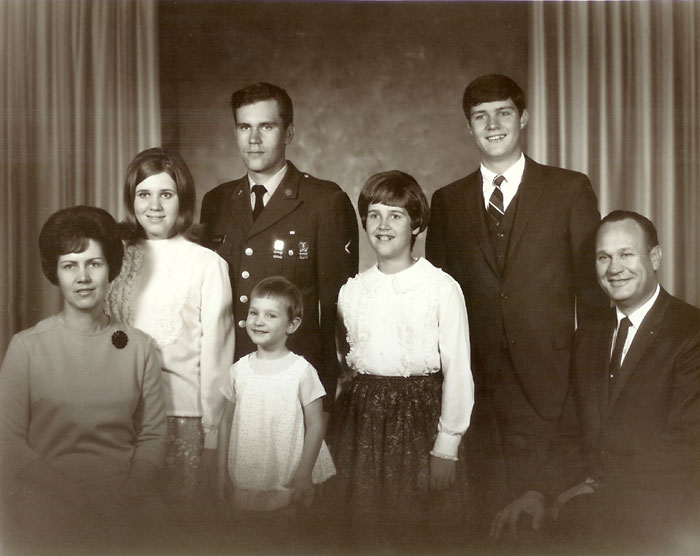 johnlethawarnickfamily.jpg